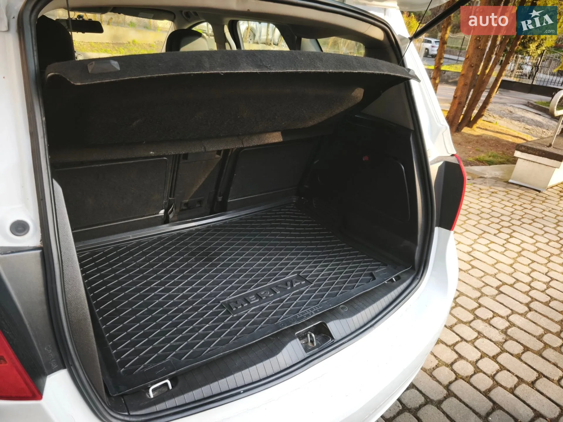 2010 Opel Meriva - мініатюра 10