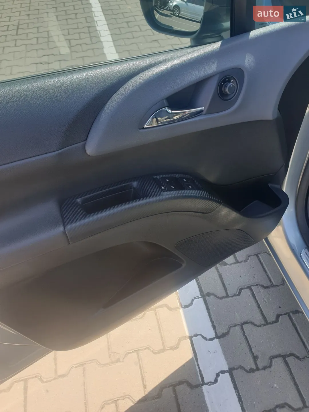 2010 Opel Meriva - мініатюра 9