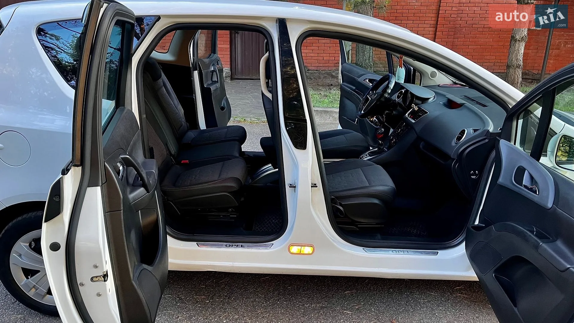 2010 Opel Meriva - мініатюра 14