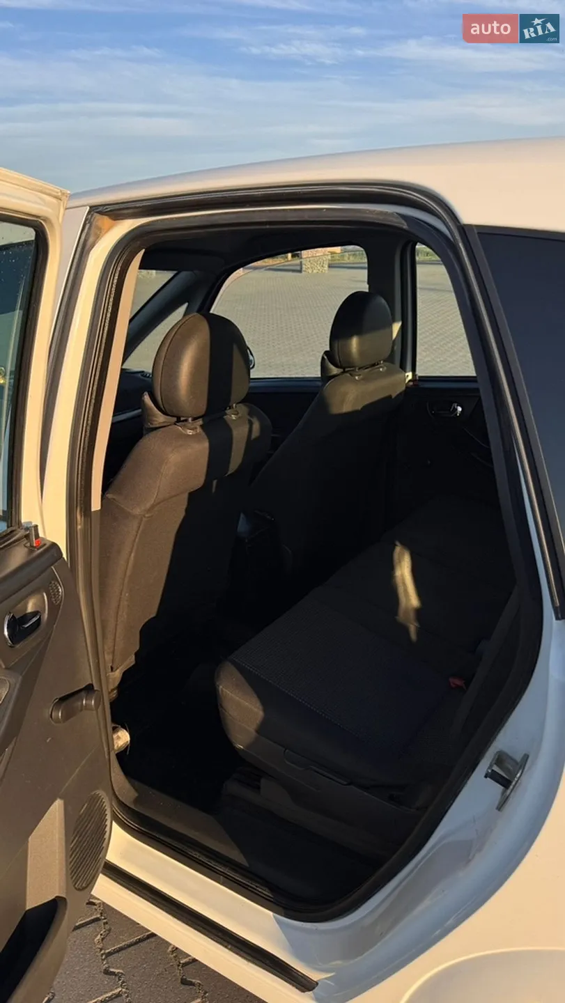 2010 Opel Meriva - мініатюра 6
