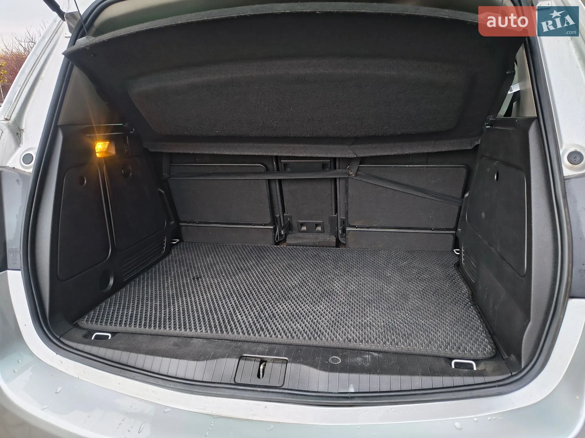 2011 Opel Meriva - мініатюра 11