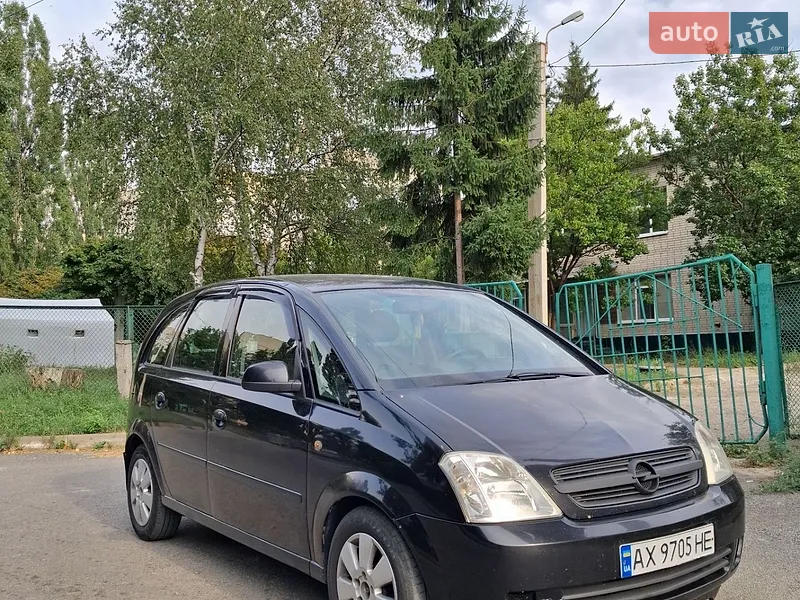 Opel Meriva 2004