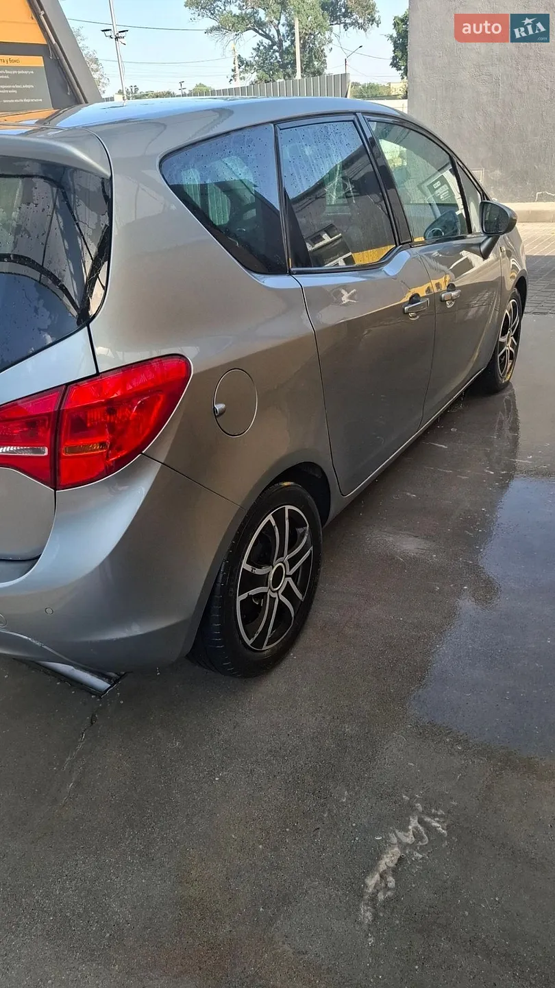 2010 Opel Meriva - мініатюра 9