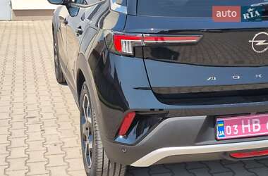 Внедорожник / Кроссовер Opel Mokka-e 2021 в 