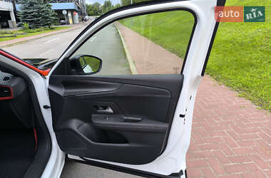 Внедорожник / Кроссовер Opel Mokka-e 2022 в 