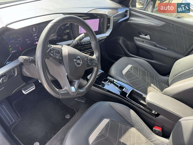 Внедорожник / Кроссовер Opel Mokka-e 2022 в Ивано-Франковске