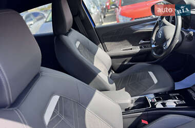Внедорожник / Кроссовер Opel Mokka-e 2022 в 