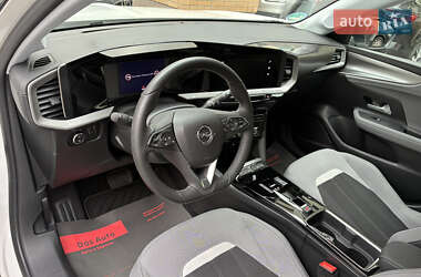 Позашляховик / Кросовер Opel Mokka-e 2023 в 