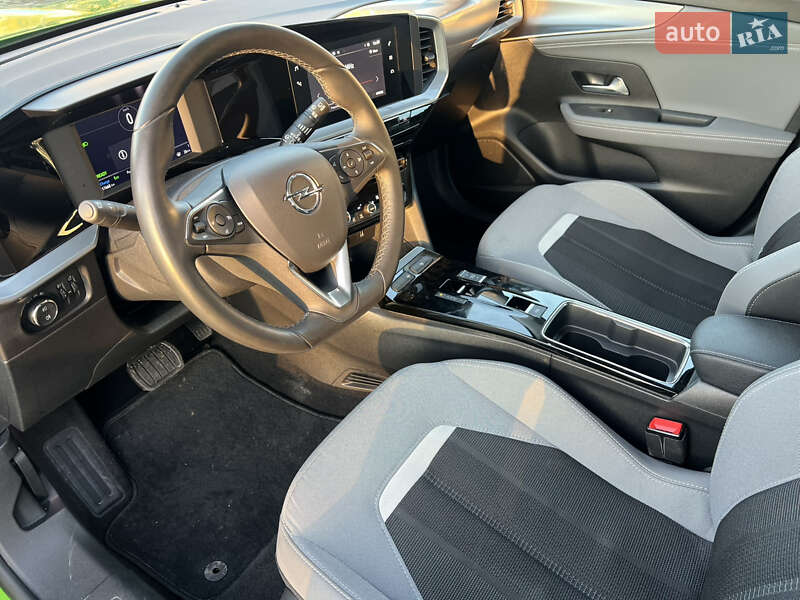 Позашляховик / Кросовер Opel Mokka-e 2022 в Луцьку