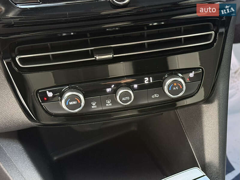 Позашляховик / Кросовер Opel Mokka-e 2022 в Тернополі