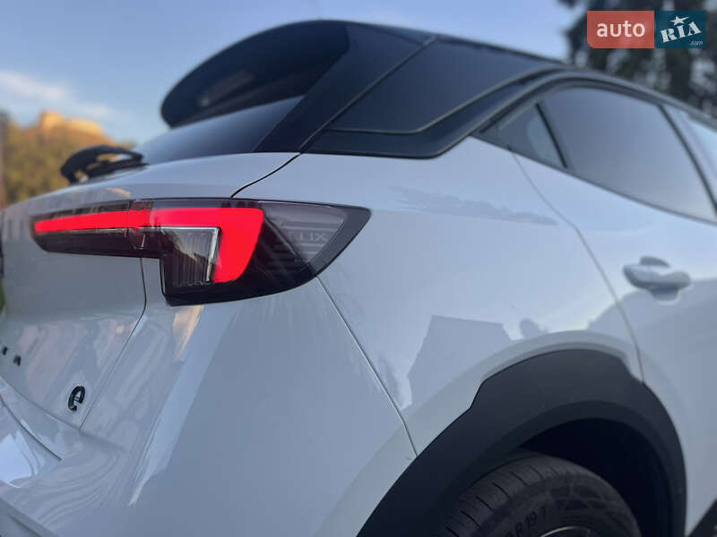 Позашляховик / Кросовер Opel Mokka-e 2022 в Кременці