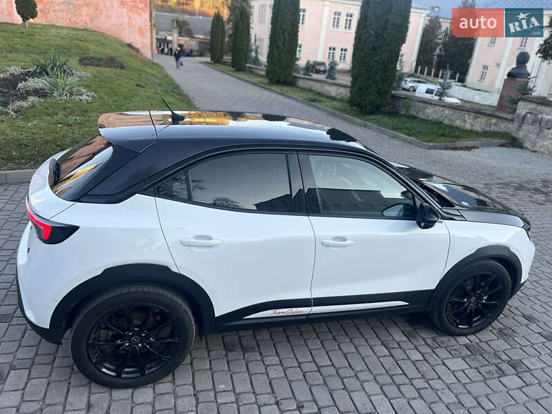 Позашляховик / Кросовер Opel Mokka-e 2022 в Кременці