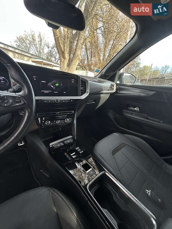 Позашляховик / Кросовер Opel Mokka-e 2021 в Дніпрі фото 17 Позашляховик / Кросовер Opel Mokka-e 2021 в Дніпрі