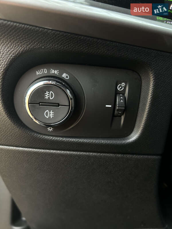 Позашляховик / Кросовер Opel Mokka-e 2021 в Дніпрі фото 20 Позашляховик / Кросовер Opel Mokka-e 2021 в Дніпрі