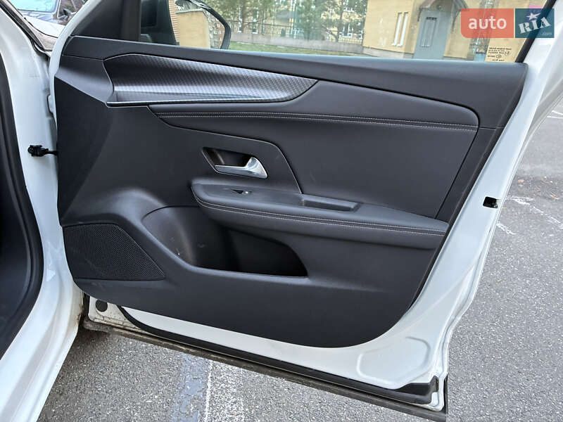 Позашляховик / Кросовер Opel Mokka-e 2023 в Києві