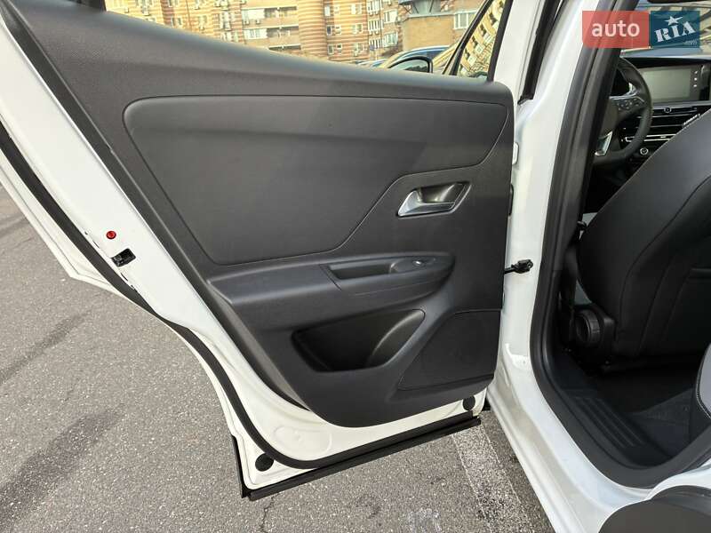 Внедорожник / Кроссовер Opel Mokka-e 2023 в Киеве фото 36 Внедорожник / Кроссовер Opel Mokka-e 2023 в Киеве