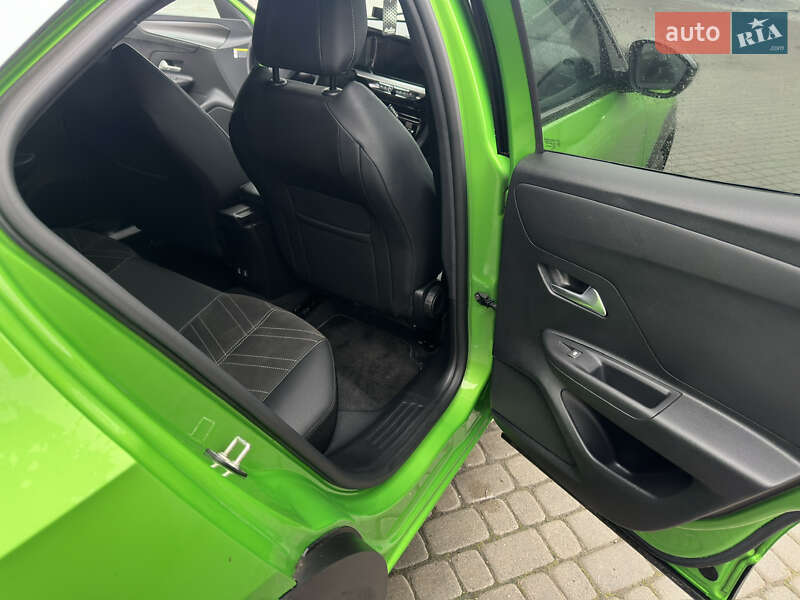 Позашляховик / Кросовер Opel Mokka-e 2021 в Івано-Франківську