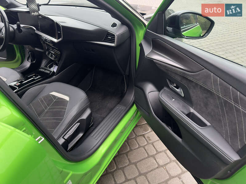 Позашляховик / Кросовер Opel Mokka-e 2021 в Івано-Франківську