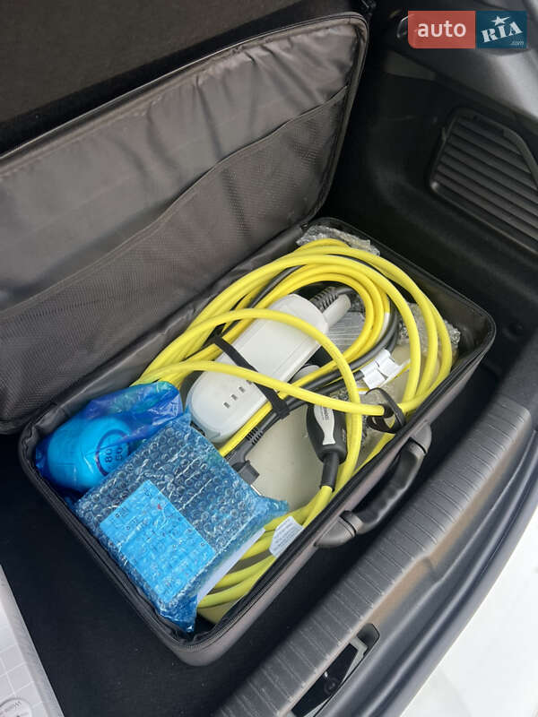 Позашляховик / Кросовер Opel Mokka-e 2022 в Мукачевому