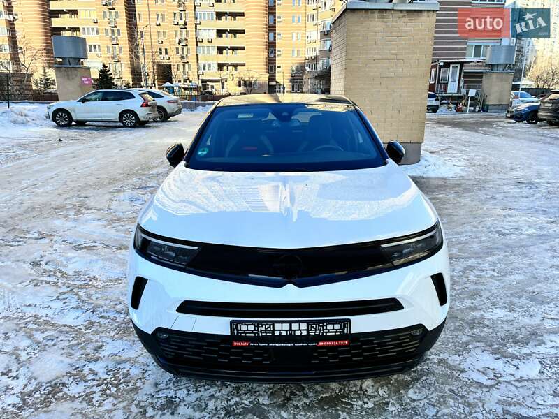 Внедорожник / Кроссовер Opel Mokka-e 2023 в Киеве
