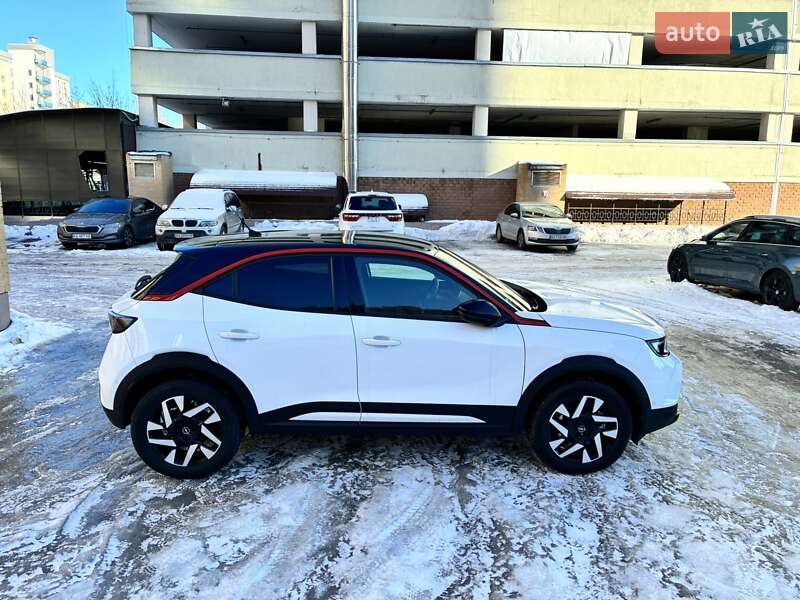Внедорожник / Кроссовер Opel Mokka-e 2023 в Киеве