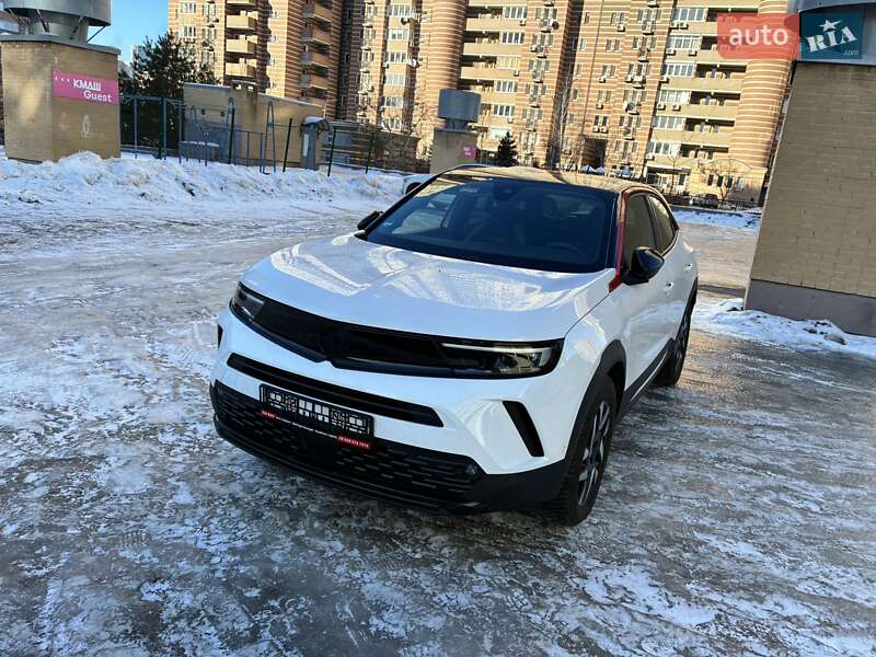 Внедорожник / Кроссовер Opel Mokka-e 2023 в Киеве