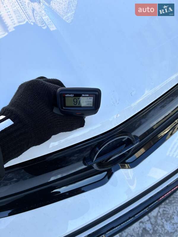 Внедорожник / Кроссовер Opel Mokka-e 2023 в Киеве