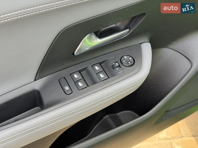 Внедорожник / Кроссовер Opel Mokka-e 2022 в Тернополе