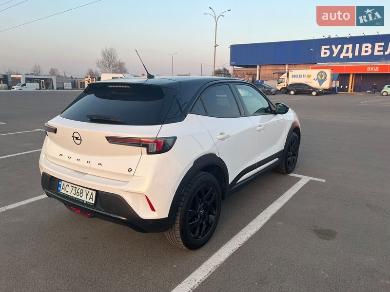 Внедорожник / Кроссовер Opel Mokka-e 2022 в Луцке