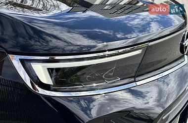 Внедорожник / Кроссовер Opel Mokka-e 2022 в Киеве
