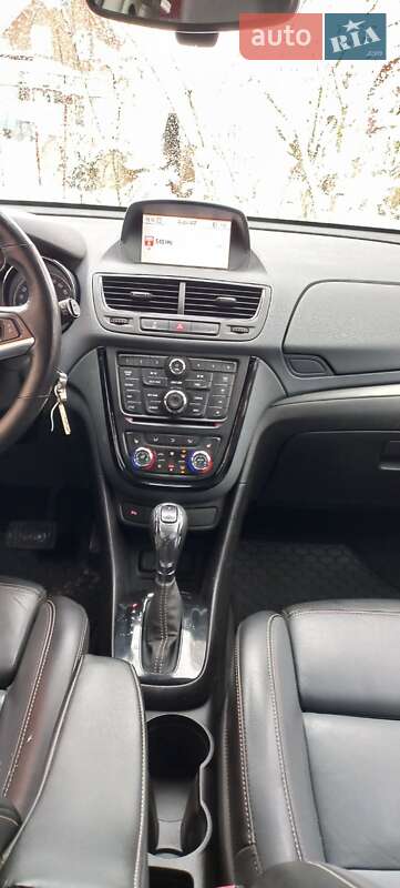 Внедорожник / Кроссовер Opel Mokka 2012 в Луцке