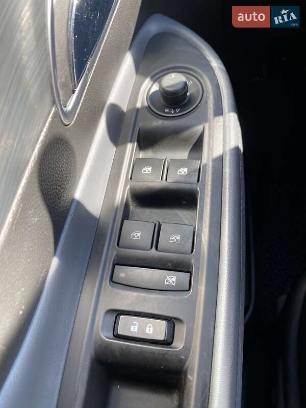 Внедорожник / Кроссовер Opel Mokka 2013 в Ровно фото 16 Внедорожник / Кроссовер Opel Mokka 2013 в Ровно