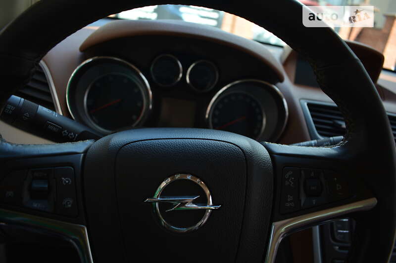 Внедорожник / Кроссовер Opel Mokka 2014 в Львове фото 60 Внедорожник / Кроссовер Opel Mokka 2014 в Львове