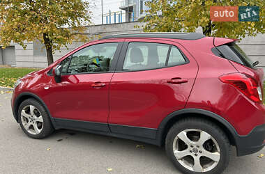 Внедорожник / Кроссовер Opel Mokka 2013 в Киеве