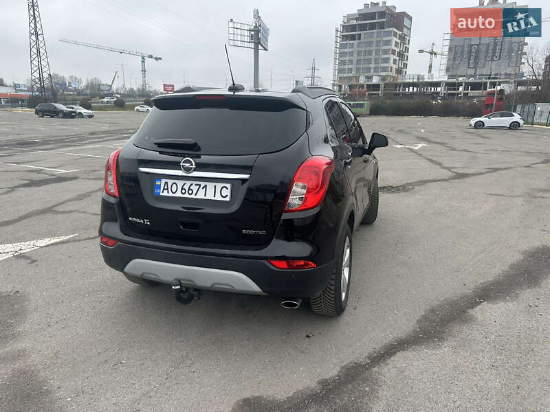 Внедорожник / Кроссовер Opel Mokka 2017 в Ужгороде