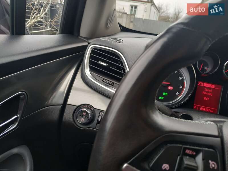 Внедорожник / Кроссовер Opel Mokka 2016 в Виннице