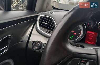 Внедорожник / Кроссовер Opel Mokka 2016 в 