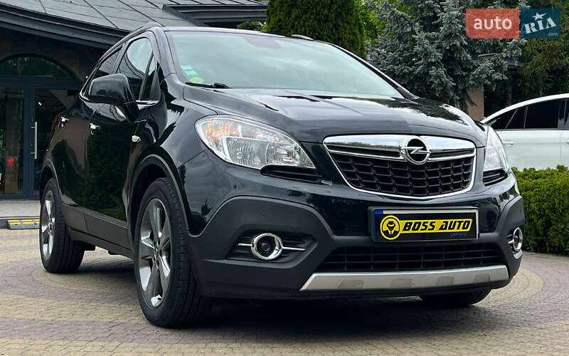 Позашляховик / Кросовер Opel Mokka 2013 в 