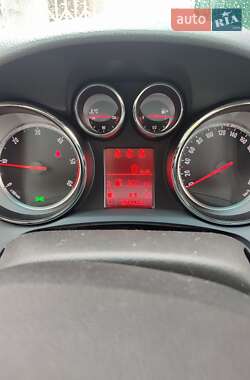 Внедорожник / Кроссовер Opel Mokka 2013 в 