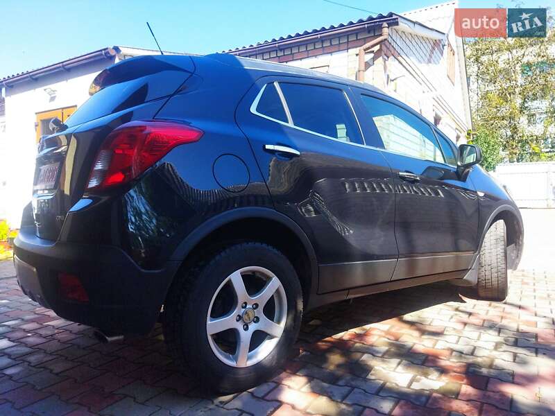 Позашляховик / Кросовер Opel Mokka 2014 в Звягелі