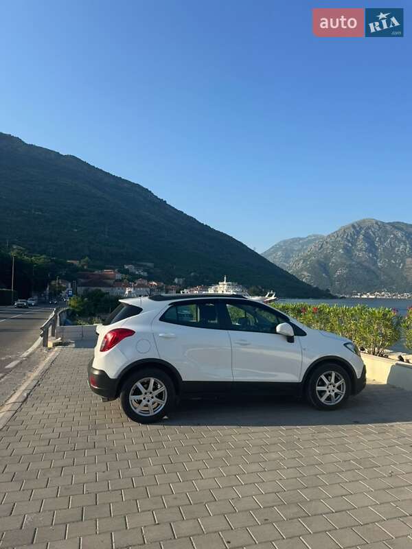 Opel Mokka 2016
