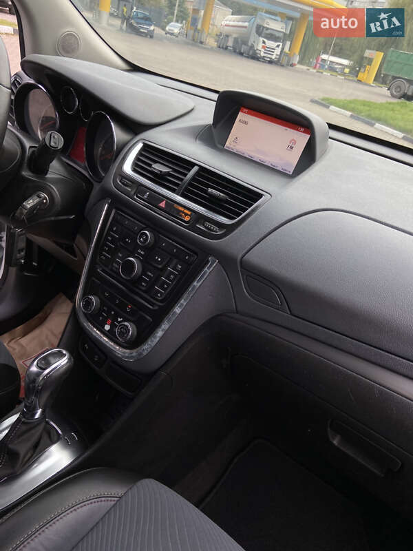 Позашляховик / Кросовер Opel Mokka 2014 в Рівному