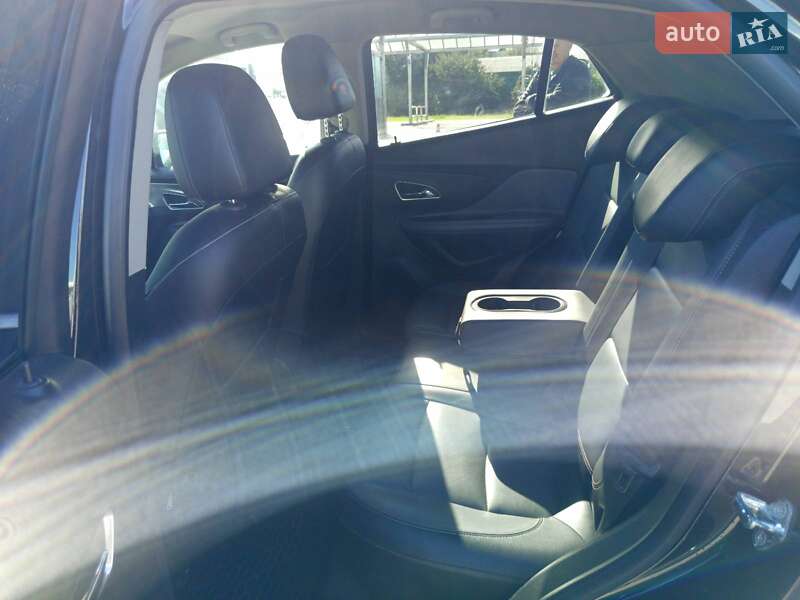 Внедорожник / Кроссовер Opel Mokka 2012 в Луцке