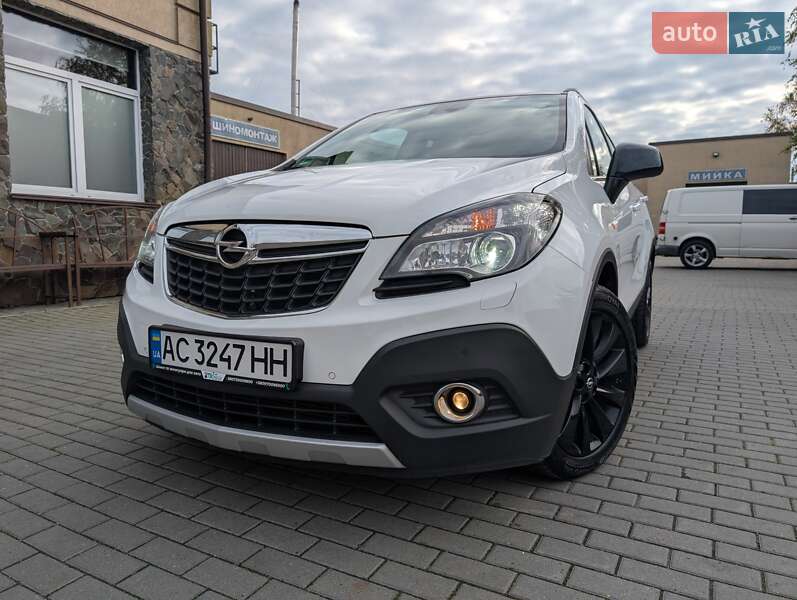 Внедорожник / Кроссовер Opel Mokka 2015 в Владимире