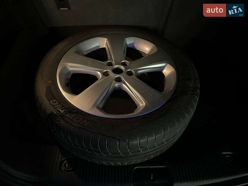 Внедорожник / Кроссовер Opel Mokka 2013 в Тернополе