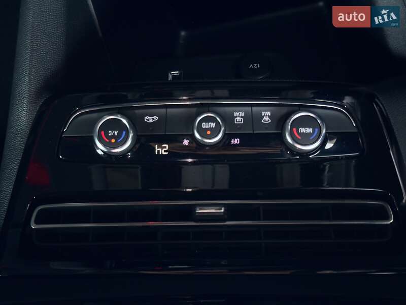 Внедорожник / Кроссовер Opel Mokka 2021 в Подольске