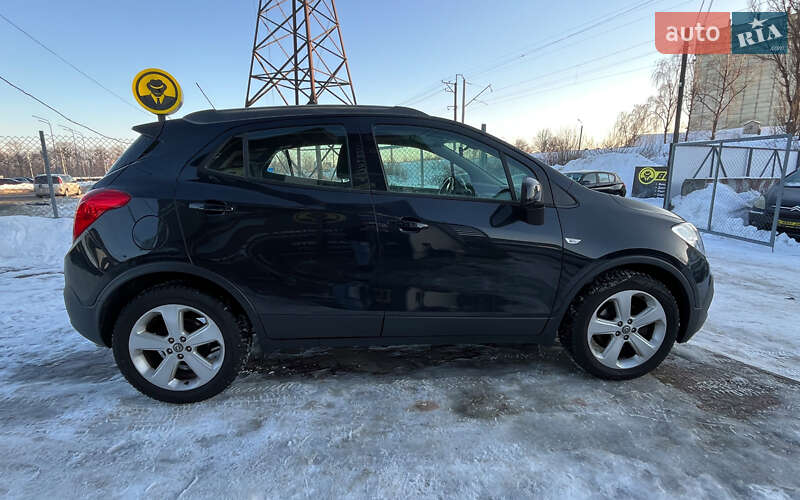 Внедорожник / Кроссовер Opel Mokka 2015 в Стрые