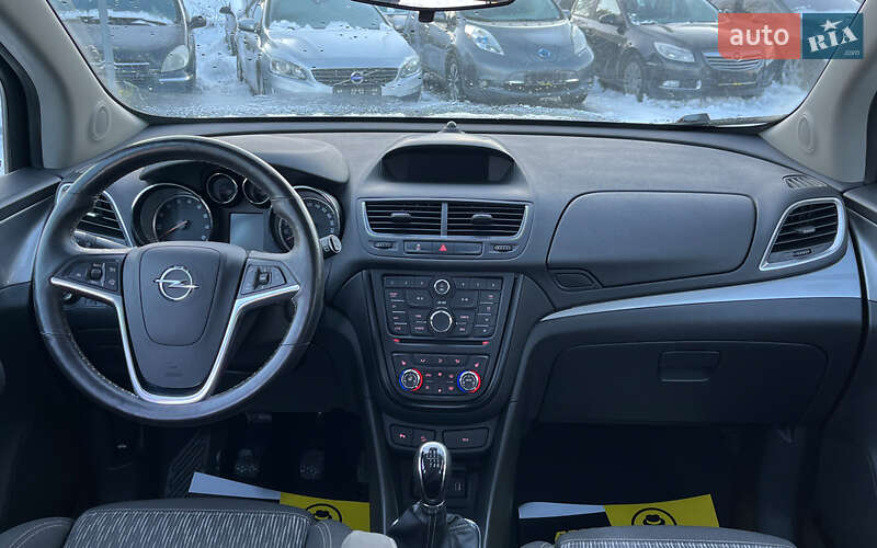 Внедорожник / Кроссовер Opel Mokka 2015 в Стрые
