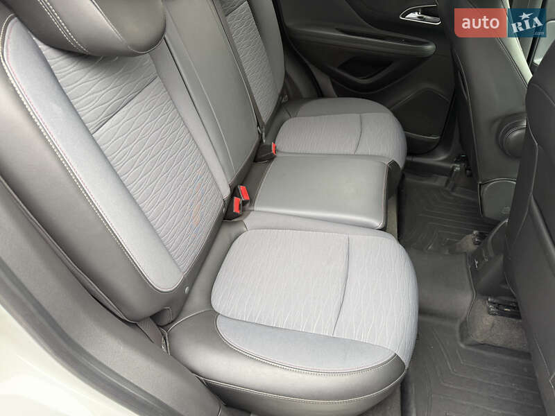 Внедорожник / Кроссовер Opel Mokka 2016 в Виннице