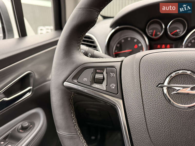 Внедорожник / Кроссовер Opel Mokka 2016 в Виннице